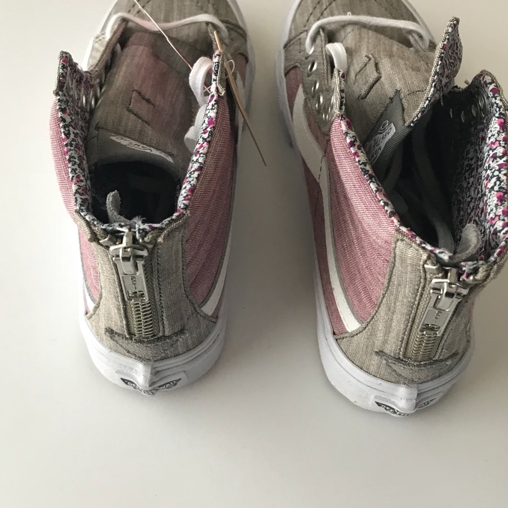 Vans Sneakers